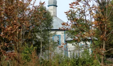 Магия деревянного зодчества: старинный храм в Горянах
